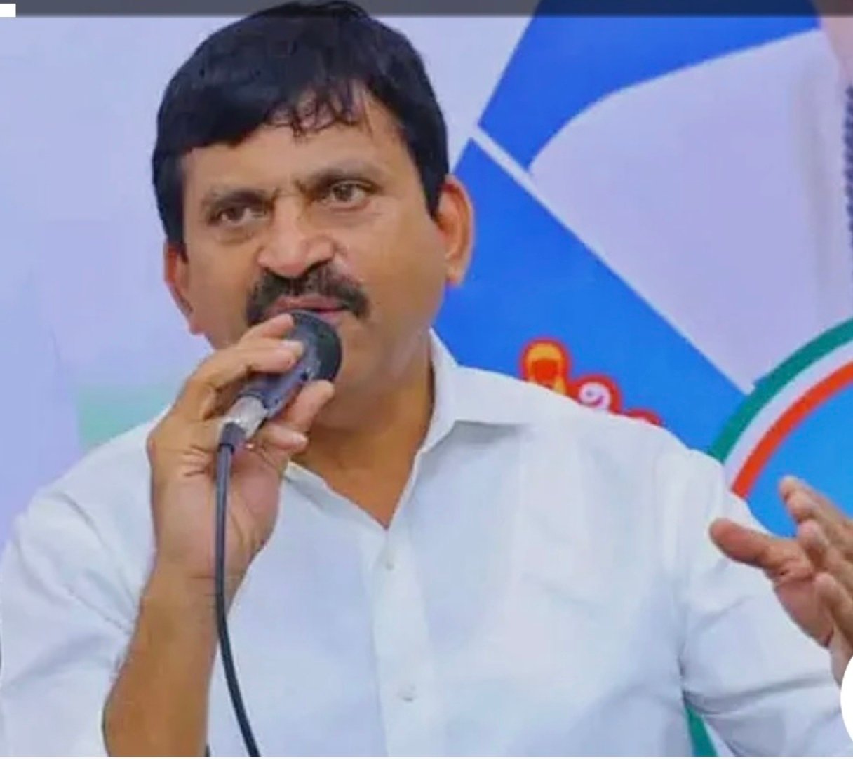 కేటీఆర్ ఓ 'ట్విట్టర్ టిల్లు'.. సవాల్ స్వీకరించే దమ్ములేని డ్రామారావు: మంత్రి పొంగులేటి తీవ్ర విమర్శలు