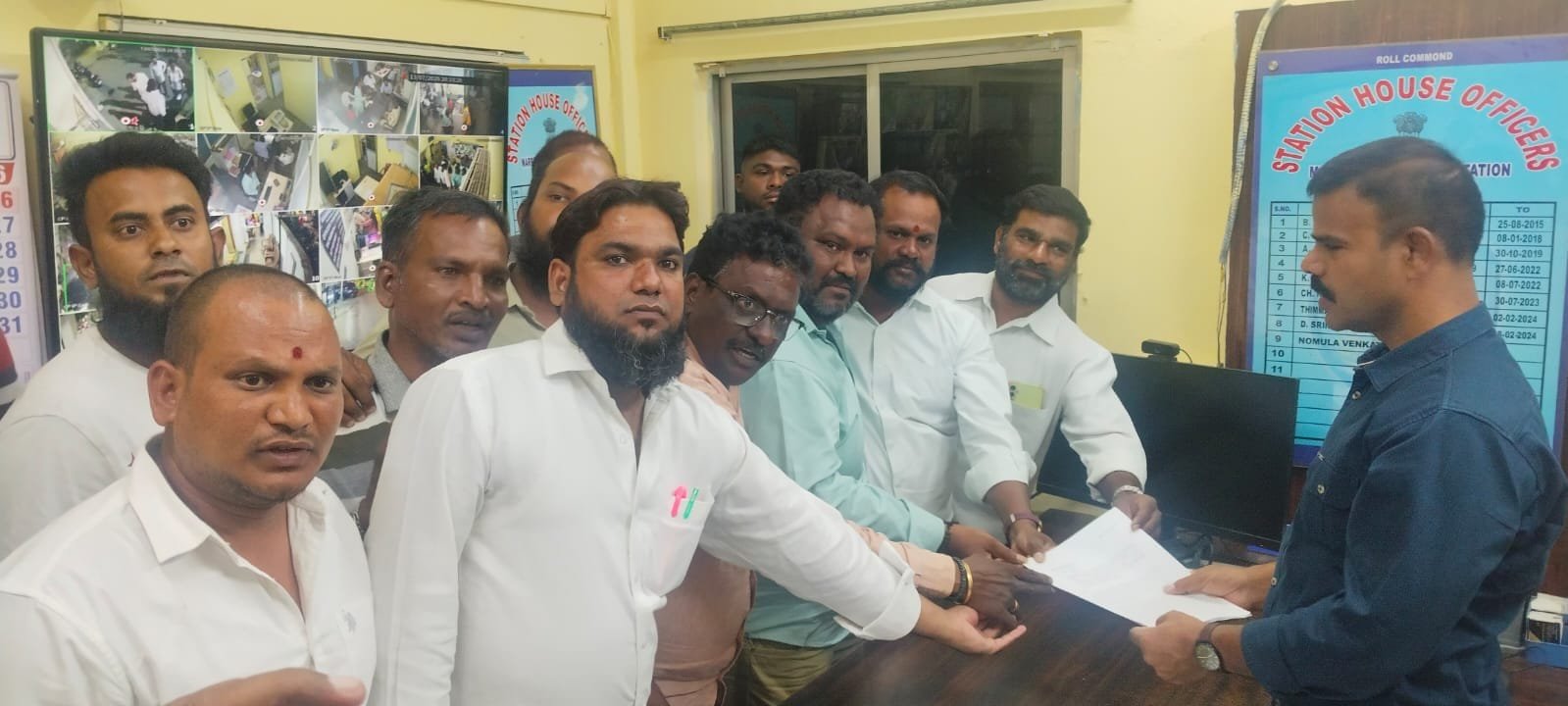సీఎం రేవంత్‌పై మారేడుపల్లి పీఎస్‌లో ఫిర్యాదు