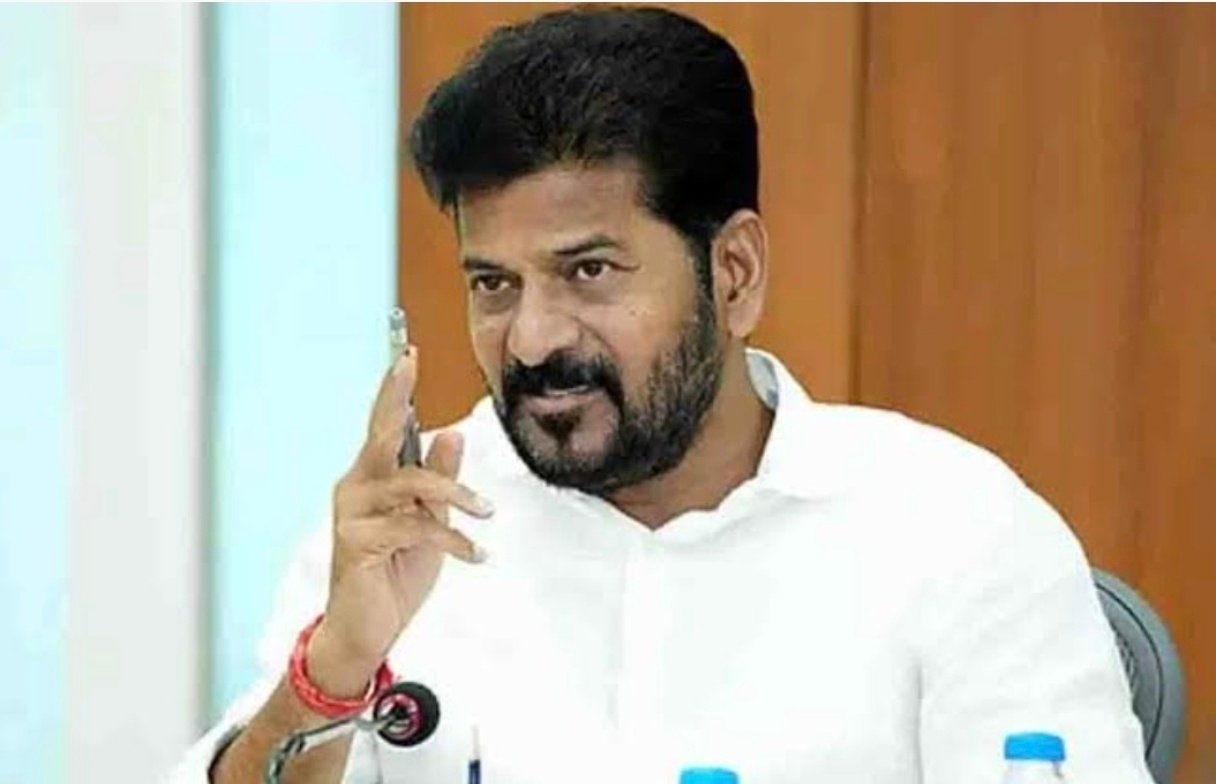 నేడు ఢిల్లీలో సీఎం రేవంత్ కీలక భేటీలు