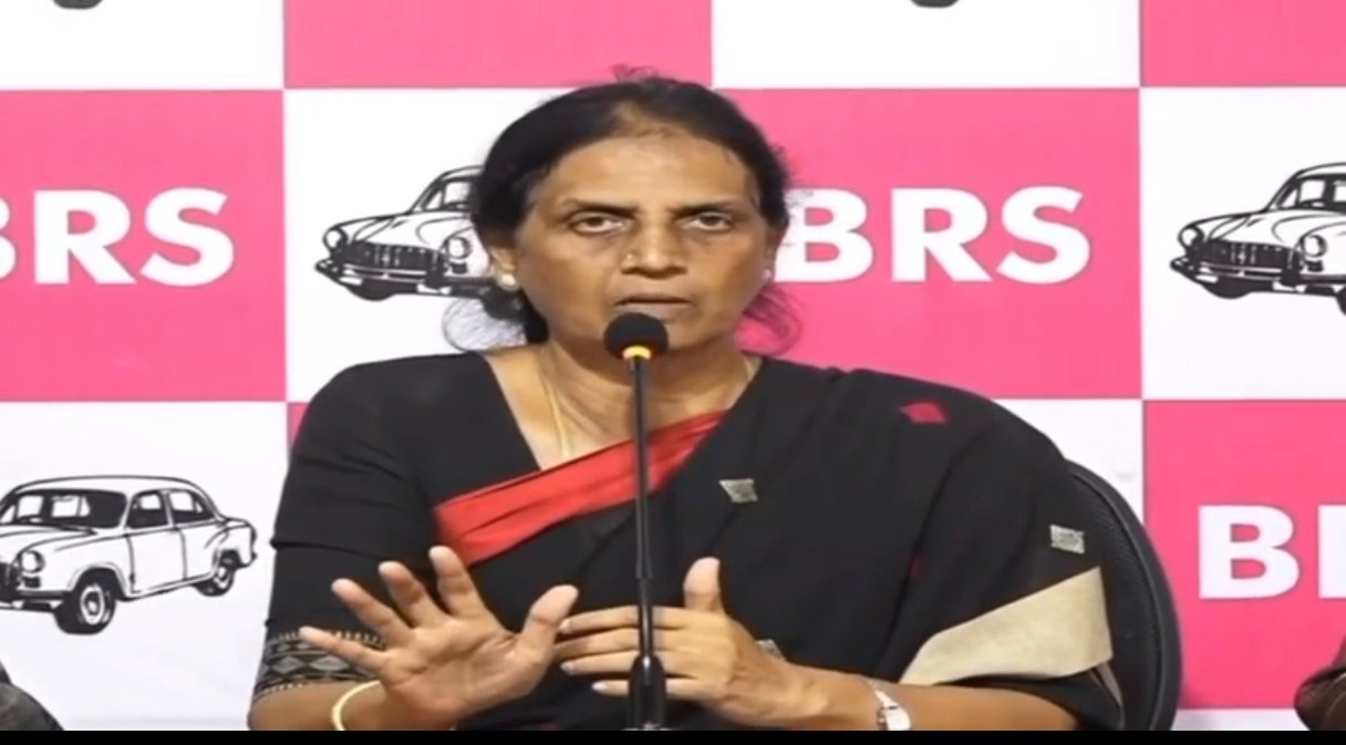 చీరలు లాగమని సీఎం ఆదేశించారా?