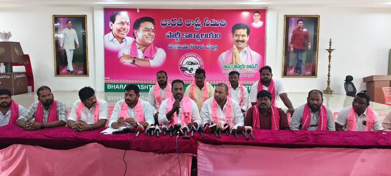 బీఆర్ఎస్ నేతలపై అసత్య ఆరోపణలు చేస్తే ఊరుకోం: ఎమ్మెల్యే నాయినికి కంజర్ల మనోజ్ హెచ్చరిక